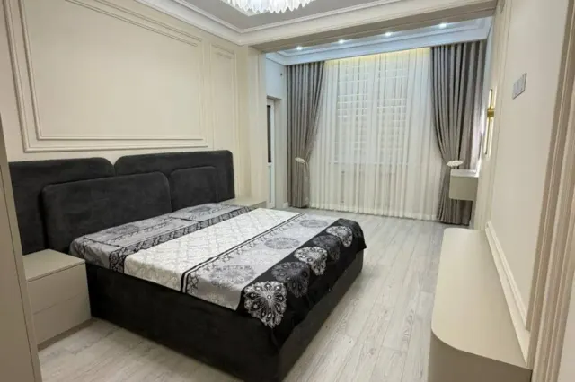 2-комн. квартира, 72 м², 10/13 эт., Шоҳмансур, Душанбе (Шоҳмансур)