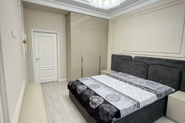 2-комн. квартира, 72 м², 10/13 эт., Шоҳмансур, Душанбе (Шоҳмансур)