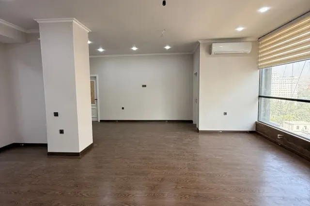 3-комн. квартира, 140 м², 13/13 эт., И.Сомонӣ, Душанбе (И.Сомонӣ)