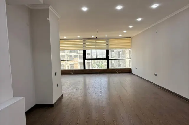 3-комн. квартира, 140 м², 13/13 эт., И.Сомонӣ, Душанбе (И.Сомонӣ)
