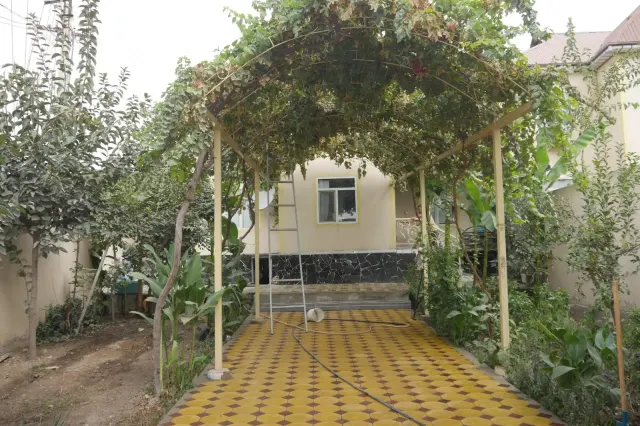 6-комн. дом, 180 м², Фирдавси, Душанбе (Фирдавси)
