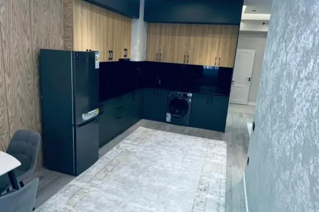 2-комн. квартира, 58 м², 18/18 эт., Шоҳмансур, Душанбе (Шоҳмансур)