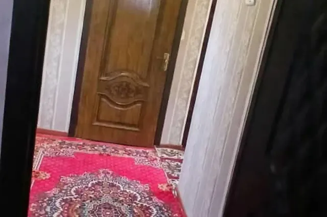 2-комн. квартира, 50 м², 4/4 эт., Шоҳмансур, Душанбе (Шоҳмансур)