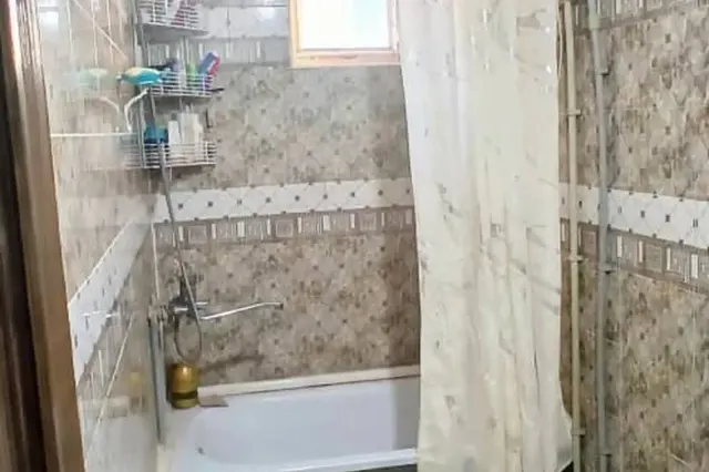 2-комн. квартира, 50 м², 4/4 эт., Шоҳмансур, Душанбе (Шоҳмансур)
