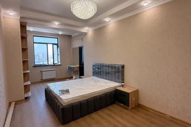 2-комн. квартира, 84 м², 10/10 эт., Сино, Душанбе (Сино)