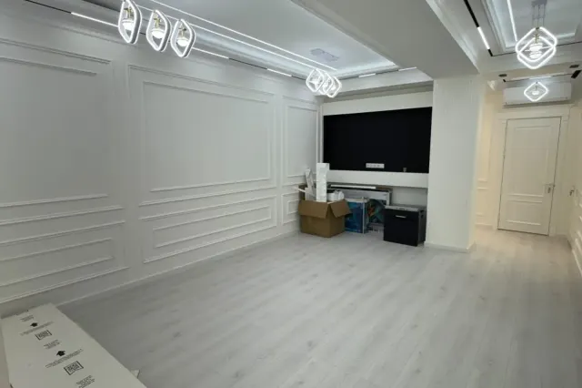 5-комн. квартира, 160 м², 10/10 эт., И.Сомонӣ, Душанбе (И.Сомонӣ)