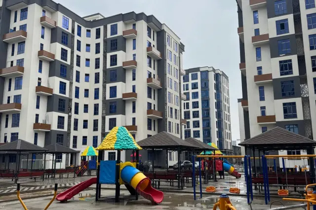 3-комн. квартира, 100 м², 3/3 эт., Сино, Душанбе (Сино)