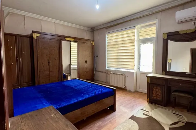 3-комн. квартира, 112 м², 3/3 эт., Шоҳмансур, Душанбе (Шоҳмансур)