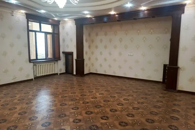 3-комн. квартира, 140 м², 10/10 эт., И.Сомонӣ, Душанбе (И.Сомонӣ)