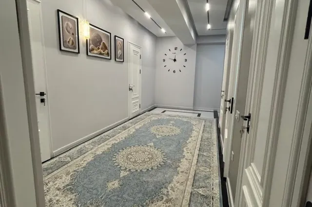 3-комн. квартира, 100 м², 15/15 эт., Шоҳмансур, Душанбе (Шоҳмансур)