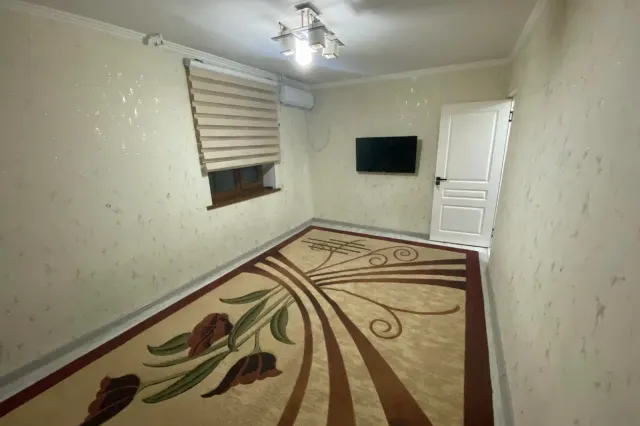 2-комн. квартира, 40 м², 2/2 эт., Сино, Душанбе (Сино)