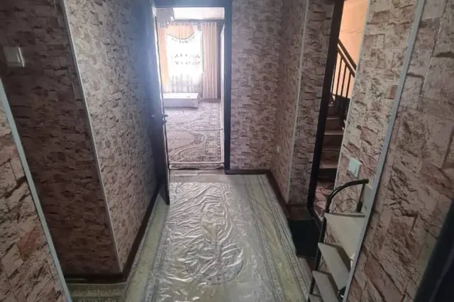 2-комн. квартира, 54 м², 4/4 эт., Фирдавси, Душанбе (Фирдавси)
