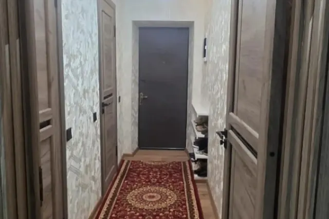 2-комн. квартира, 38 м², 4/4 эт., Шоҳмансур, Душанбе (Шоҳмансур)