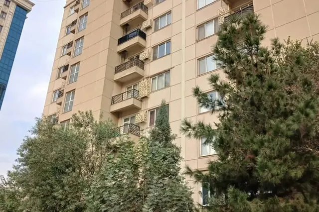 4-комн. квартира, 125 м², 8/8 эт., И.Сомонӣ, Душанбе (И.Сомонӣ)