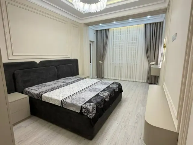 2-комн. квартира, 72 м², 10/13 эт., Шоҳмансур, Душанбе (Шоҳмансур)