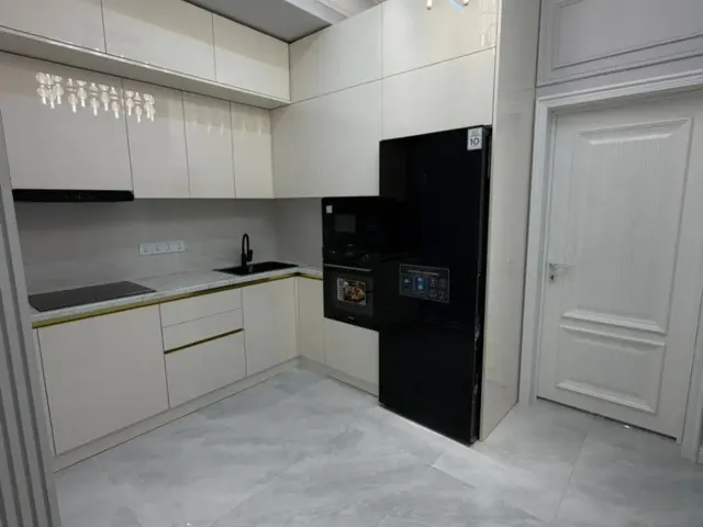 2-комн. квартира, 72 м², 10/13 эт., Шоҳмансур, Душанбе (Шоҳмансур)
