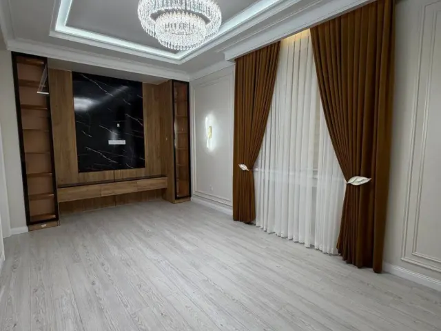 2-комн. квартира, 72 м², 10/13 эт., Шоҳмансур, Душанбе (Шоҳмансур)