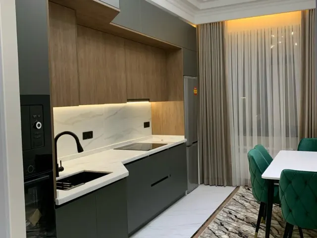 2-комн. квартира, 60 м², 10/17 эт., Шоҳмансур, Душанбе (Шоҳмансур)