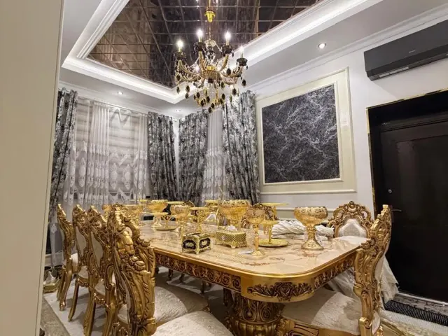 8-комн. дом, 240 м², Шоҳмансур, Душанбе (Шоҳмансур)