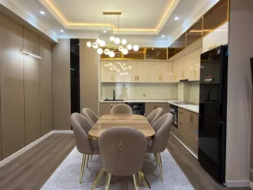 3-комн. квартира, 96 м², 4/18 эт., И.Сомонӣ, Душанбе (И.Сомонӣ)