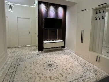 2-комн. квартира, 84 м², 3/16 эт., И.Сомонӣ, Душанбе (И.Сомонӣ)
