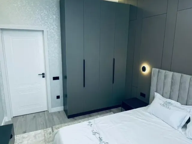 2-комн. квартира, 58 м², 18/18 эт., Шоҳмансур, Душанбе (Шоҳмансур)