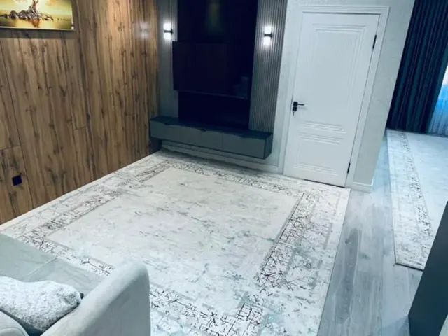 2-комн. квартира, 58 м², 18/18 эт., Шоҳмансур, Душанбе (Шоҳмансур)