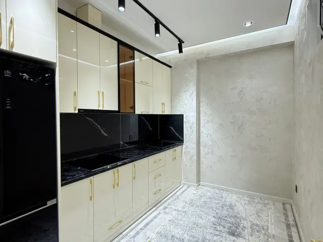 3-комн. квартира, 75 м², 3/3 эт., Сино, Душанбе (Сино)