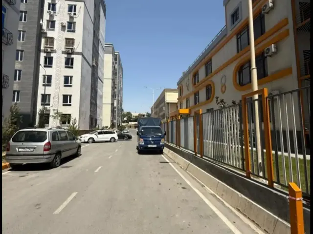3-комн. квартира, 110 м², 2/12 эт., Шоҳмансур, Душанбе (Шоҳмансур)