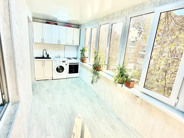 2-комн. квартира, 43 м², 4/5 эт., Сино, Душанбе (Сино)