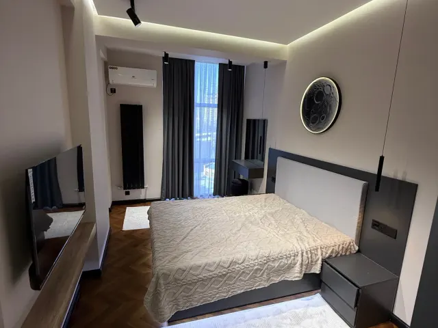 2-комн. квартира, 58 м², 8/18 эт., Шоҳмансур, Душанбе (Шоҳмансур)