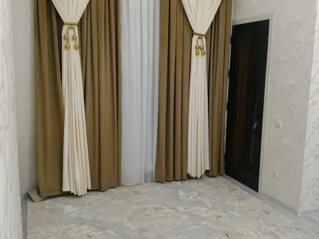 2-комн. квартира, 60 м², 10/10 эт., И.Сомонӣ, Душанбе (И.Сомонӣ)