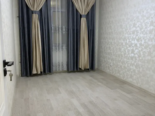 4-комн. квартира, 98 м², 6/6 эт., Шоҳмансур, Душанбе (Шоҳмансур)