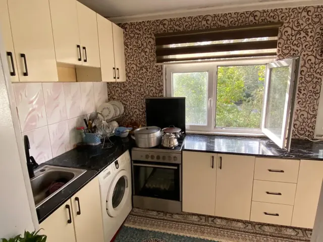 4-комн. квартира, 80 м², 3/3 эт., Фирдавси, Душанбе (Фирдавси)