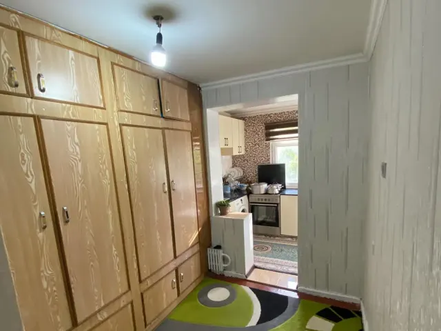 4-комн. квартира, 80 м², 3/3 эт., Фирдавси, Душанбе (Фирдавси)