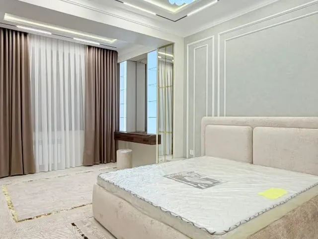 3-комн. квартира, 85 м², 12/12 эт., Шоҳмансур, Душанбе (Шоҳмансур)