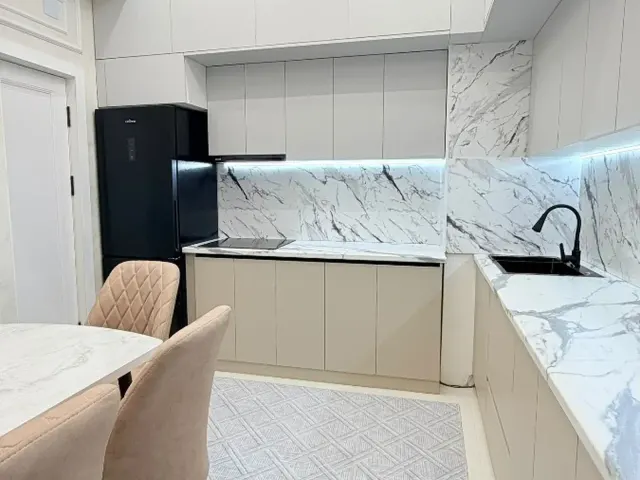 3-комн. квартира, 85 м², 12/12 эт., Шоҳмансур, Душанбе (Шоҳмансур)