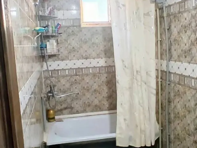 2-комн. квартира, 50 м², 4/4 эт., Шоҳмансур, Душанбе (Шоҳмансур)
