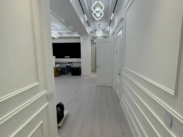 5-комн. квартира, 160 м², 10/10 эт., И.Сомонӣ, Душанбе (И.Сомонӣ)