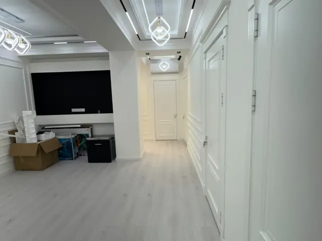 5-комн. квартира, 160 м², 10/10 эт., И.Сомонӣ, Душанбе (И.Сомонӣ)