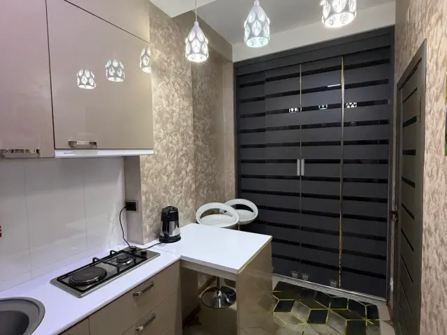 2-комн. квартира, 49 м², 2/2 эт., Фирдавси, Душанбе (Фирдавси)