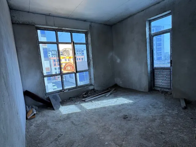 3-комн. квартира, 100 м², 3/3 эт., Сино, Душанбе (Сино)