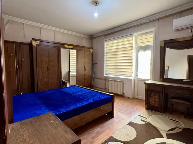 3-комн. квартира, 112 м², 3/3 эт., Шоҳмансур, Душанбе (Шоҳмансур)