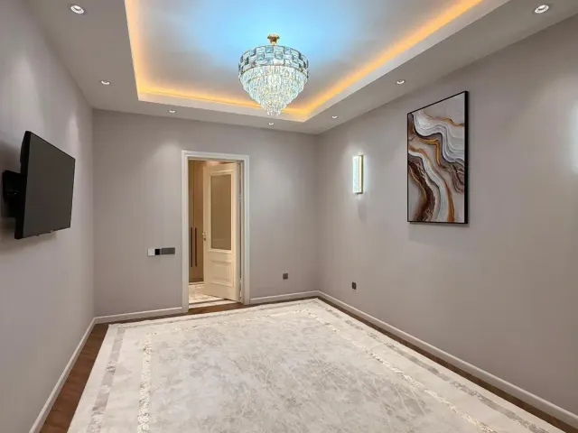 3-комн. квартира, 95 м², 12/12 эт., Шоҳмансур, Душанбе (Шоҳмансур)
