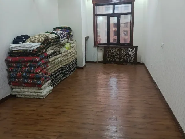 3-комн. квартира, 140 м², 10/10 эт., И.Сомонӣ, Душанбе (И.Сомонӣ)
