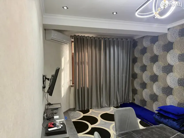 2-комн. квартира, 55 м², 13/20 эт., Шоҳмансур, Душанбе (Шоҳмансур)