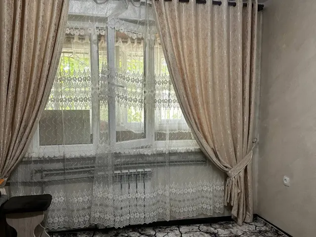2-комн. квартира, 55 м², 4/4 эт., Шоҳмансур, Душанбе (Шоҳмансур)