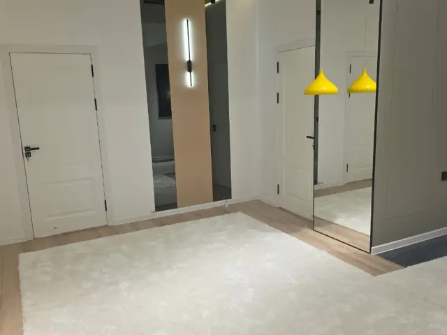 3-комн. квартира, 134 м², 4/4 эт., Шоҳмансур, Душанбе (Шоҳмансур)