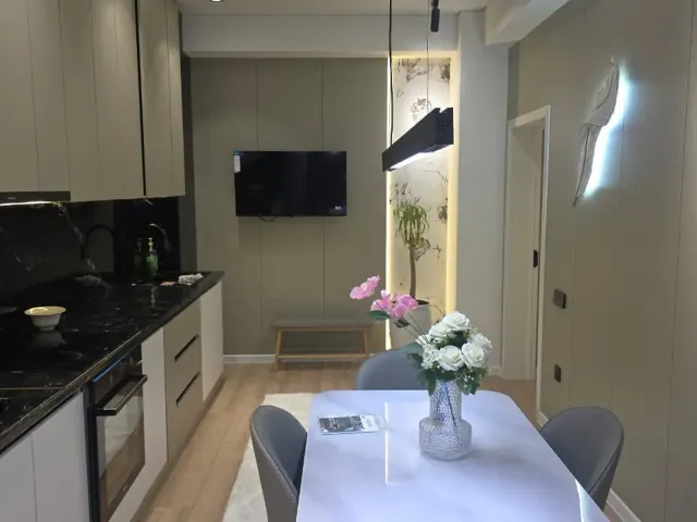 3-комн. квартира, 134 м², 4/4 эт., Шоҳмансур, Душанбе (Шоҳмансур)