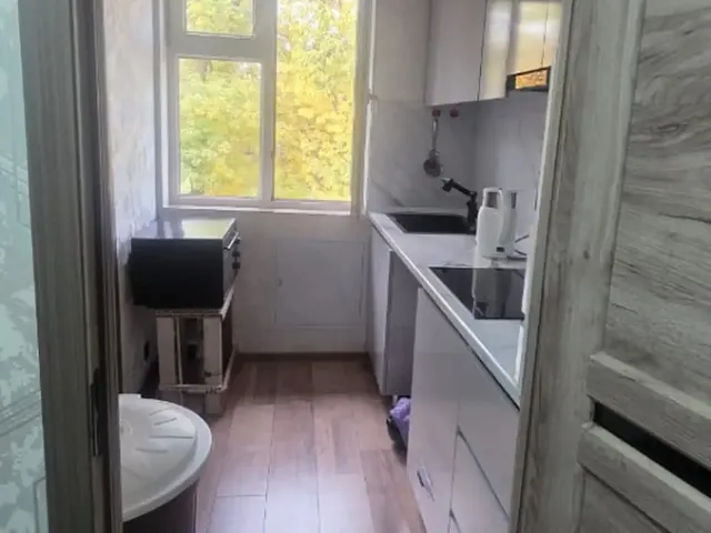 2-комн. квартира, 38 м², 4/4 эт., Шоҳмансур, Душанбе (Шоҳмансур)